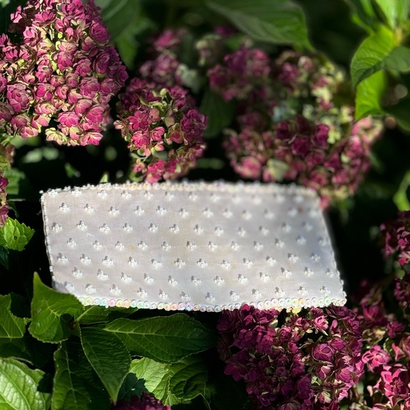 Vintage silk and Italian beads. Envelope clutch - Picture 5 of 11